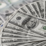 dollar-climbs-to-one-month-high