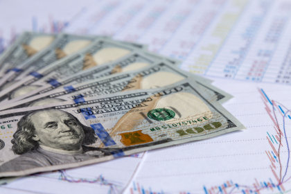 dollar-heads-for-first-monthly-gain-since-october