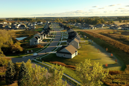 mortgage-rates-dip-below-6%-as-zillow-sees-more-buying-power