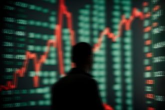 markets-pause-as-policy-signals-take-center-stage