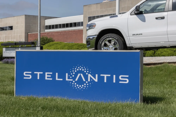 stellantis-posts-record-loss-amid-ev-reset