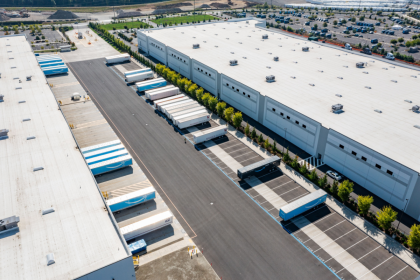 amazon-nears-control-of-major-oregon-solar-and-battery-project