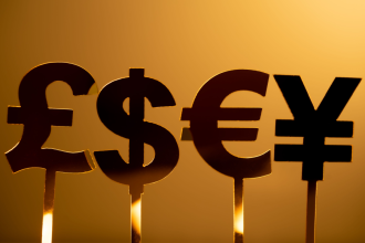 energy-shock-drives-fx-dollar-firm,-euro-and-yen-pressured