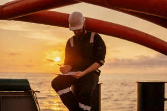 insurers-pull-war-cover-as-hormuz-shipping-grinds-to-a-halt