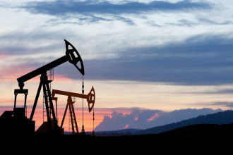 oil-jumps-as-iran-conflict-raises-supply-disruption-fears