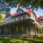 why-mentor,-ohio-stands-out-for-families-and-retirees