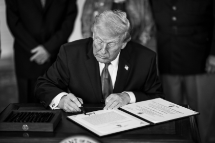 trump’s-signature-set-to-appear-on-u.s.-bills