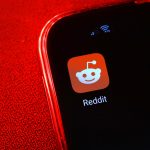 reddit-moves-to-expose-bots-without-ending-anonymity